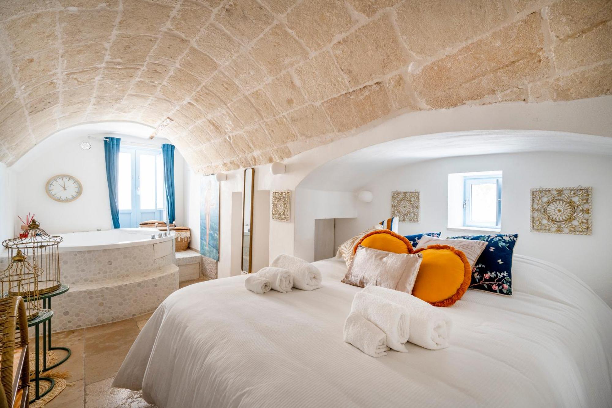 Apulia Charming Suites - Casa Lonfo Suite Sole Monopoli Zewnętrze zdjęcie
