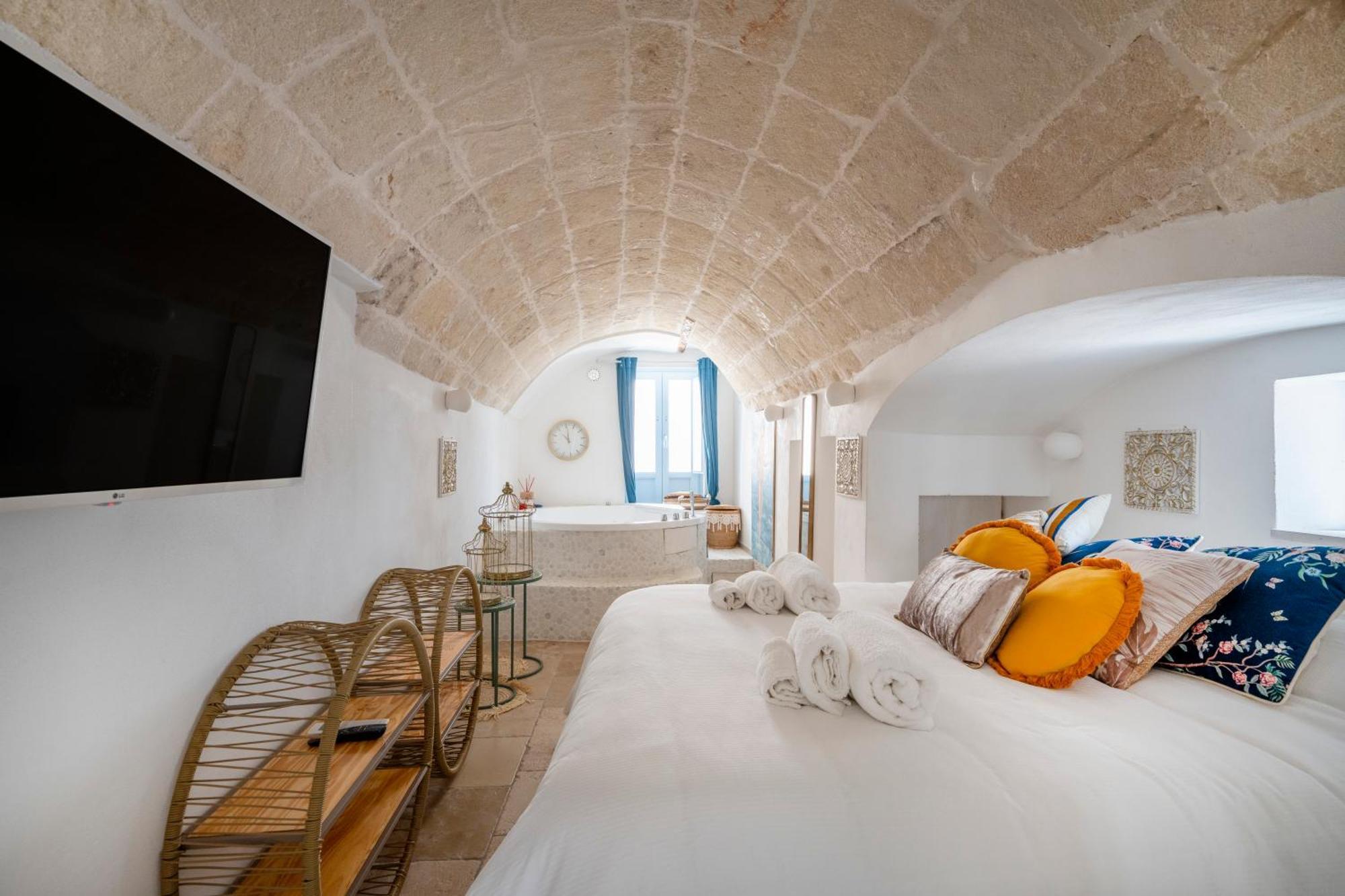 Apulia Charming Suites - Casa Lonfo Suite Sole Monopoli Zewnętrze zdjęcie